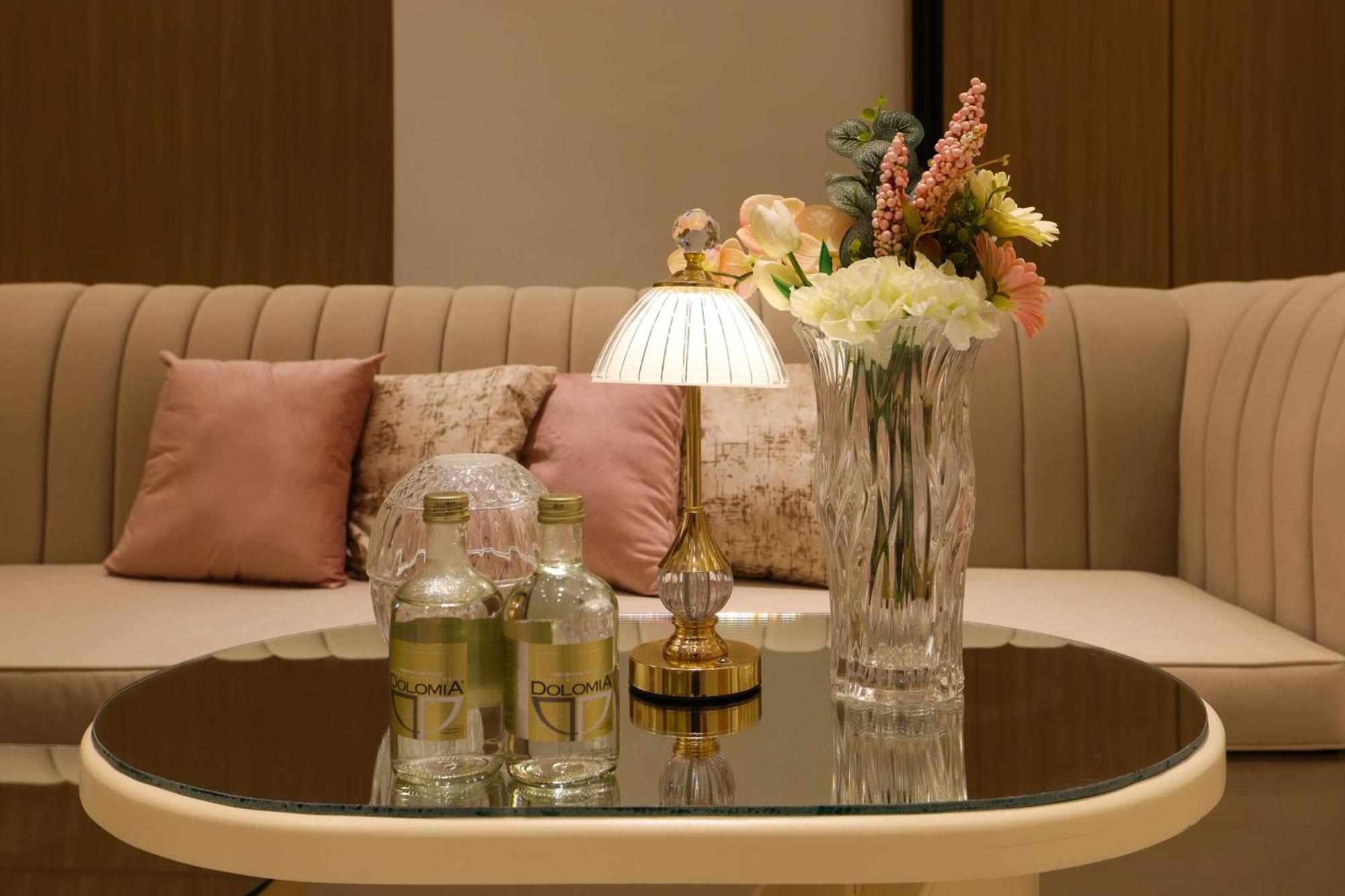 Radisson Hotel & Residence Riyadh Olaya Luaran gambar